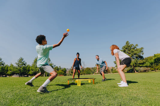 Spikeball Family set rally